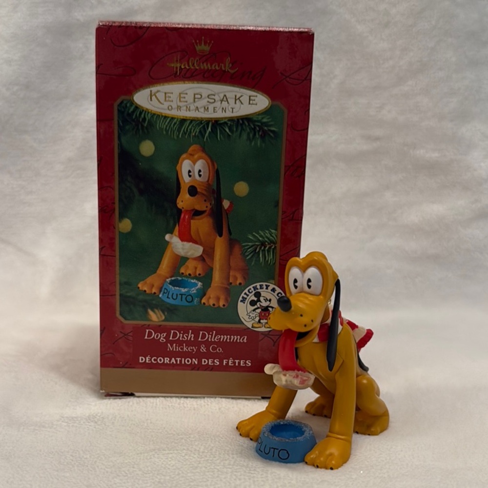 Hallmark Keepsake Mickey & Co. Ornament